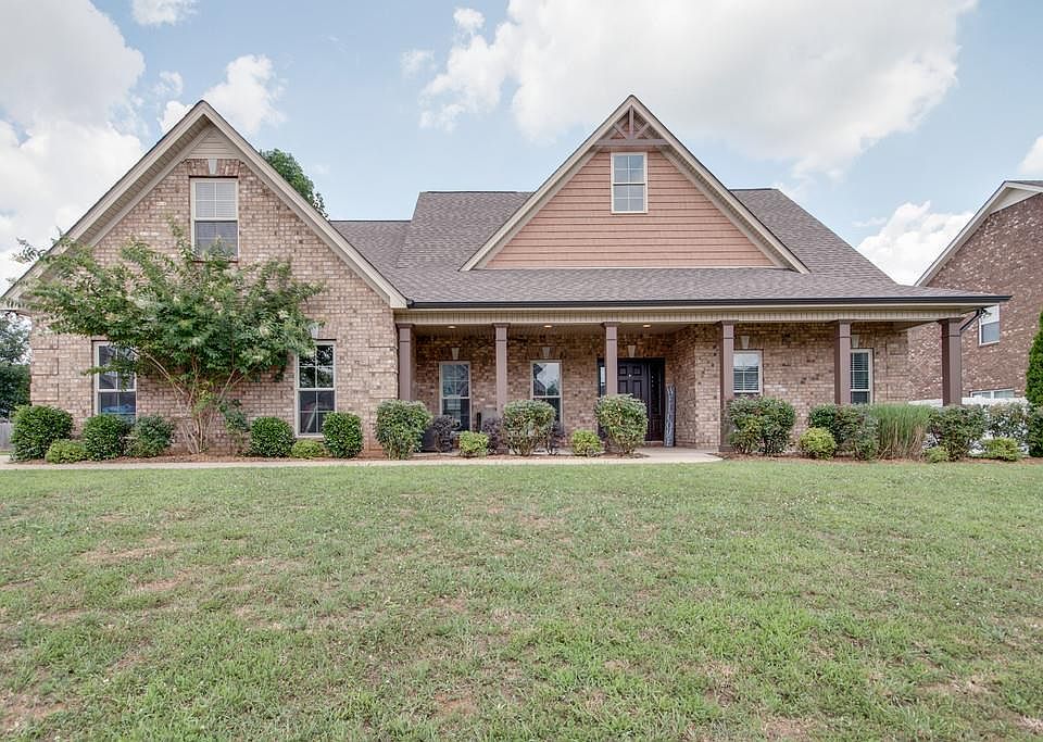 1st image of 2717 Aristocrate Dr