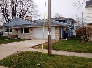 306 E McArthur St, Appleton, WI 54911