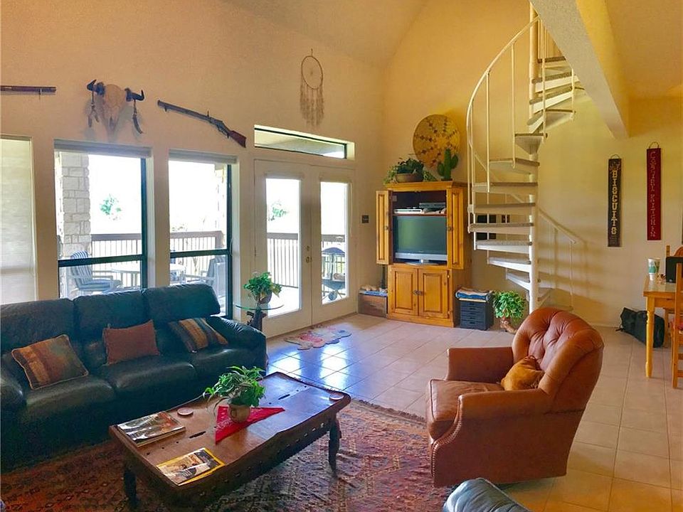 1st image of 27102 Meadowmore Ct #101