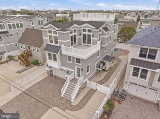 10 W Kirkland Ave, Brant Beach, NJ 08008