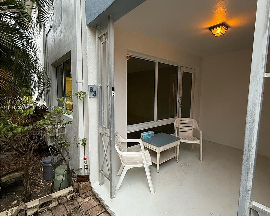1st image of 3201 SE 12th St APT B3