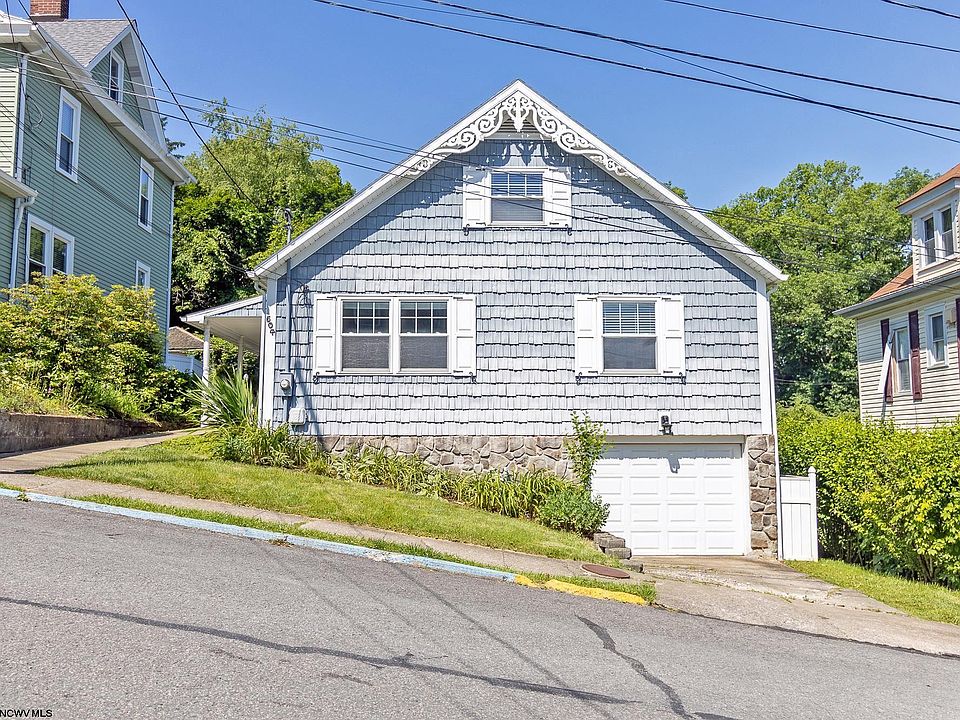 1st image of 504 Jefferson St
