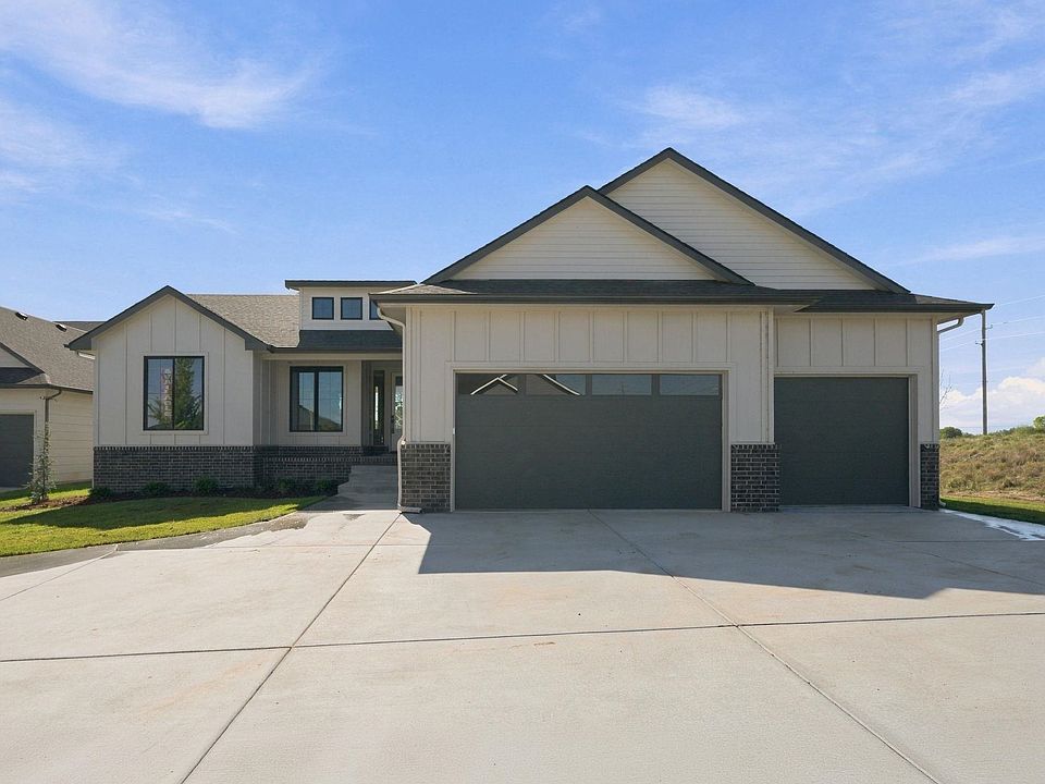 1st image of 4997 N Emerald Ct