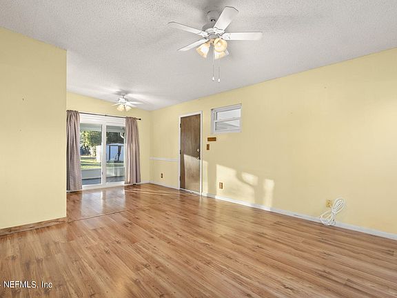 4th image of 11542 JOANCE Lane