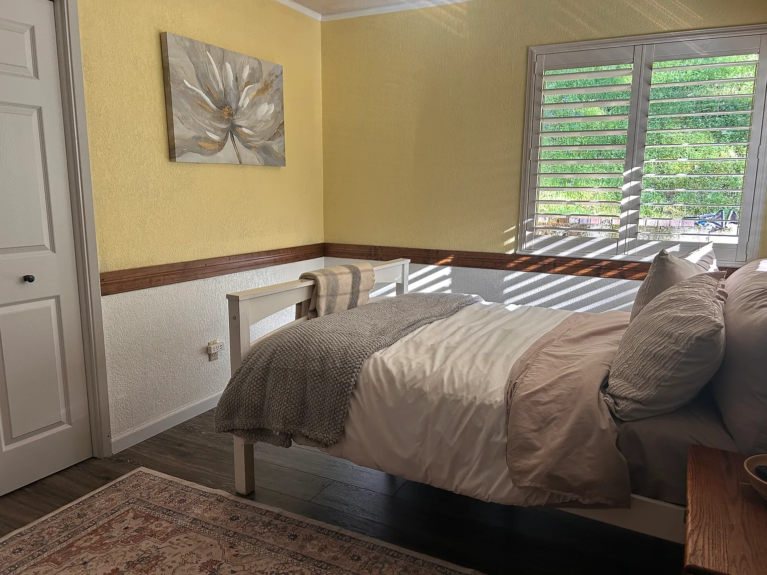 3 bed, 1372 sqft, $1,100 — Photo 2