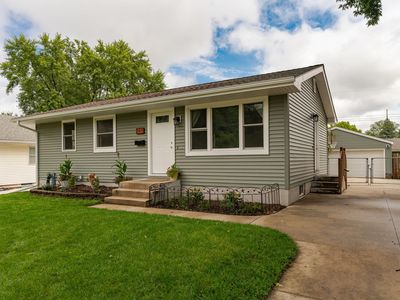 188 37th Ave NW, Rochester, MN, 55901