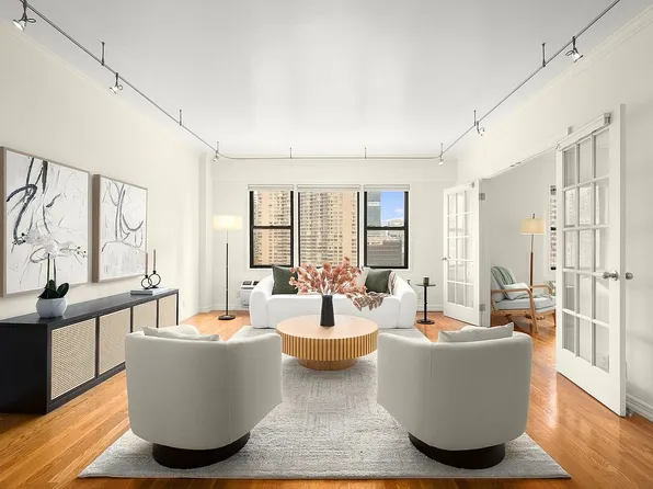 333 E 34th St #17A, New York, NY 10016