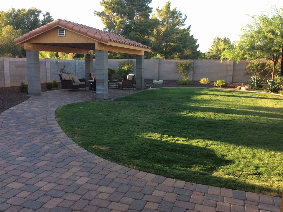 2nd image of 9212 W John Cabot Rd
