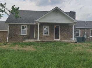 670 W Main St, Hendersonville, TN 37075