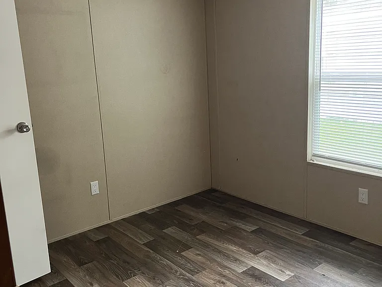3951 S Mentor Ave #38 — Photo 8