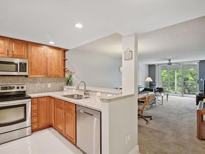 3503 Oaks Way #302, Pompano Beach, FL, 33069