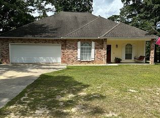 967 J B Horne Rd, Hattiesburg, MS 39401