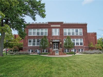 7482 Center St UNIT 5, Mentor, OH, 44060