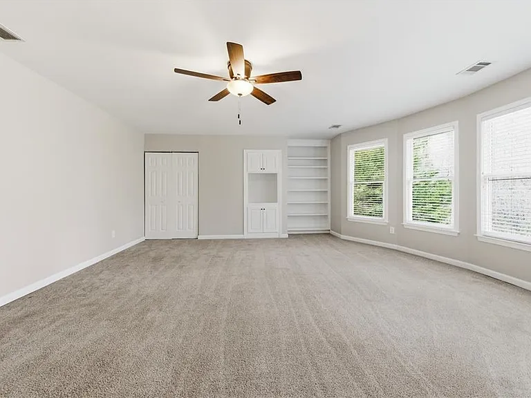 2570 Wood Creek Ct — Photo 45