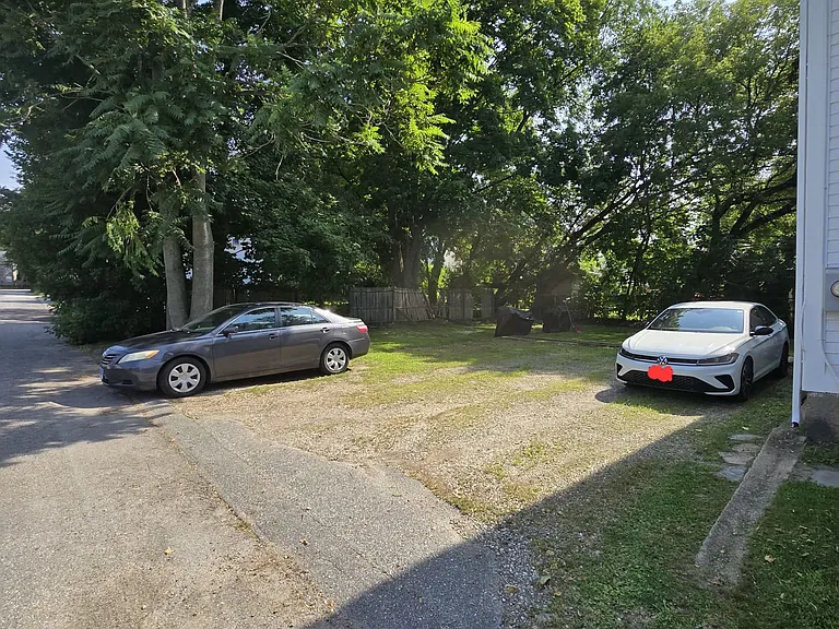 81 Battey St #2 — Photo 14