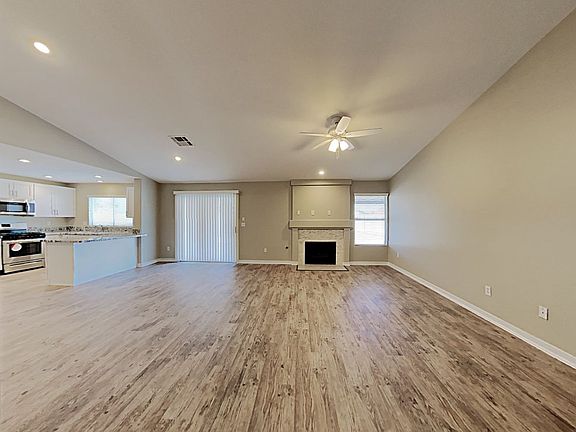 5th image of 1100 Hutch Ct
