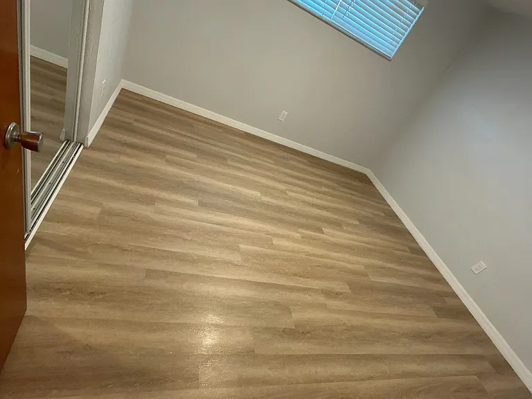 2901 N Halifax Ave — Photo 4