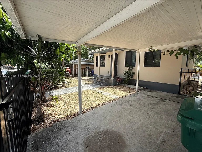 5530 NW Miami Ct — Photo 49