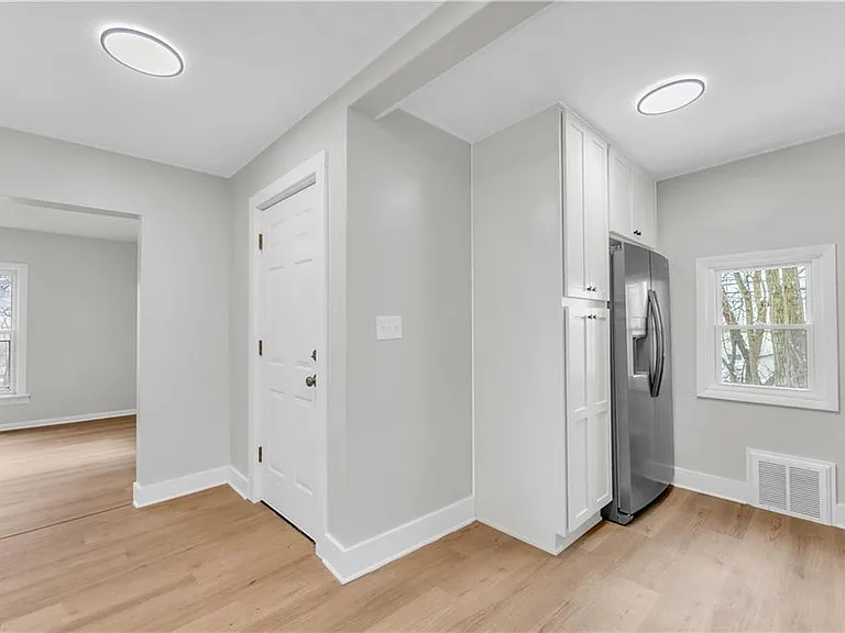 244 Orchard Ave #244 — Photo 4
