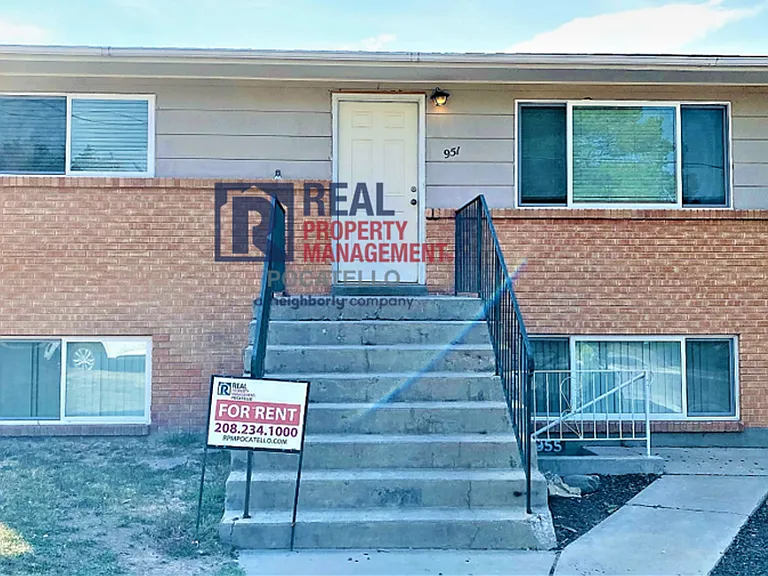 951-955 Renee Ave — Photo 13