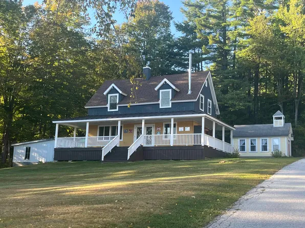 16 Gill Terrace, Ludlow, VT 05149