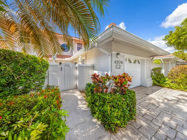 4106 Carriage Dr APT C2, Pompano Beach, FL 33069