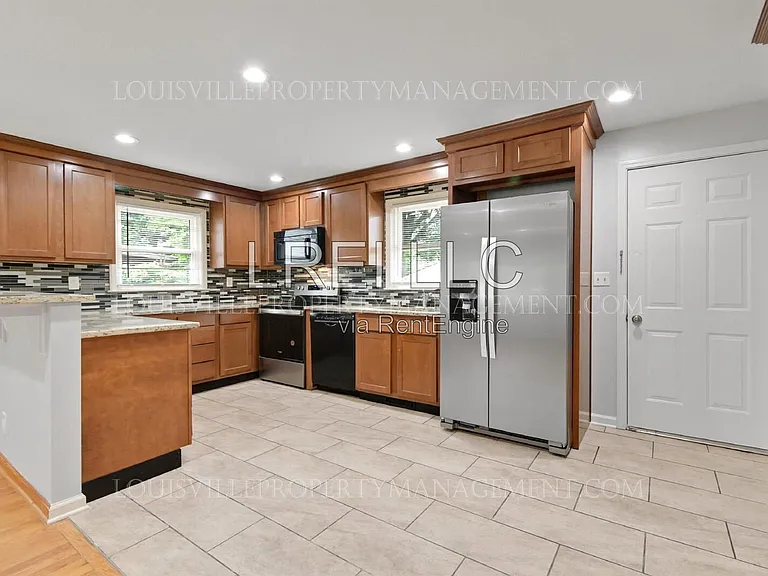 4007 Blossomwood Dr — Photo 4