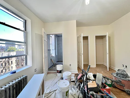 Rented by Compass | media 27