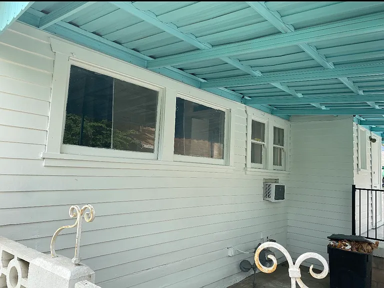 Canyon Rd — Photo 13