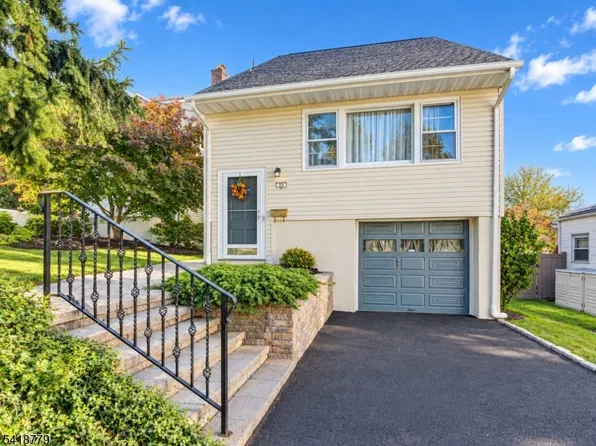 23 Nassau Rd, Verona Twp., NJ 07044
