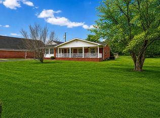 14923 Railroad St, Sale Creek, TN 37373