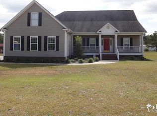1138 Olanta Hwy, Effingham, SC 29541
