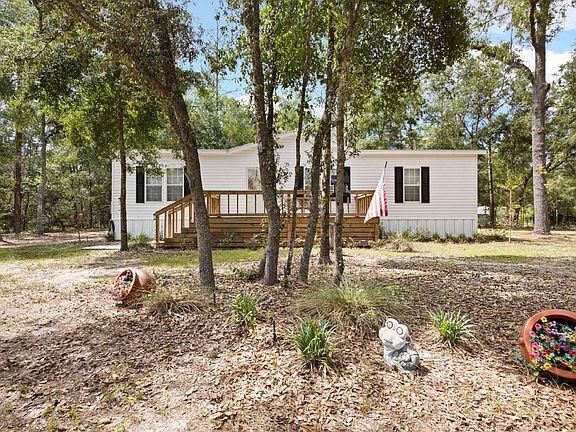 3rd image of 2298 NW 10th St