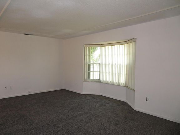 4th image of 118 Lyman Place