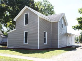 224 Walnut St, Butler, IN 46721