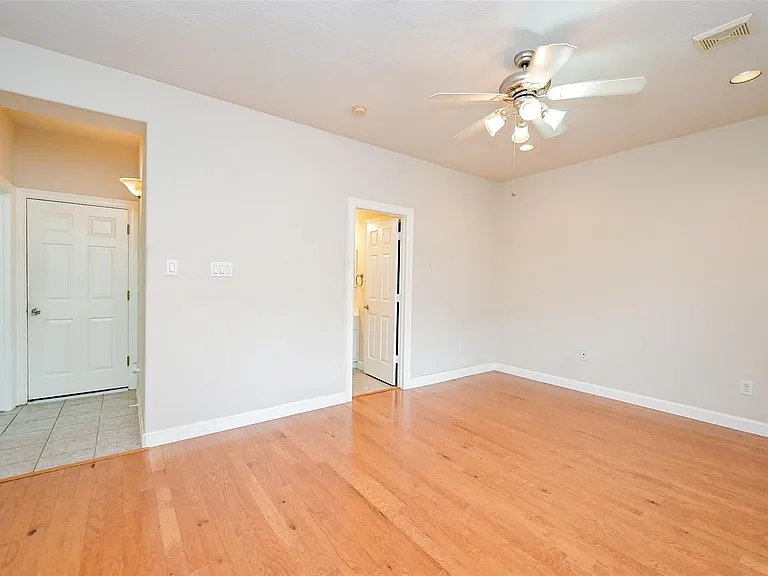 7933 Telluride Dr — Photo 26