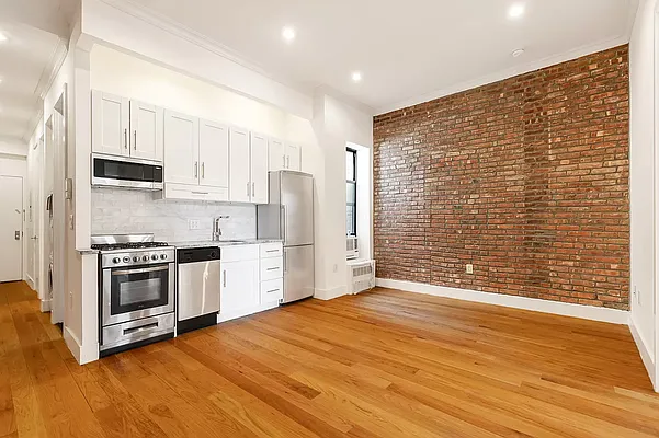 Rented by Compass | media 15