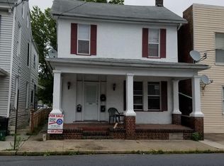 57 S Charlotte St #A, Manheim, PA 17545