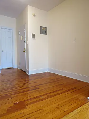 Rented by City & Suburban | media 7