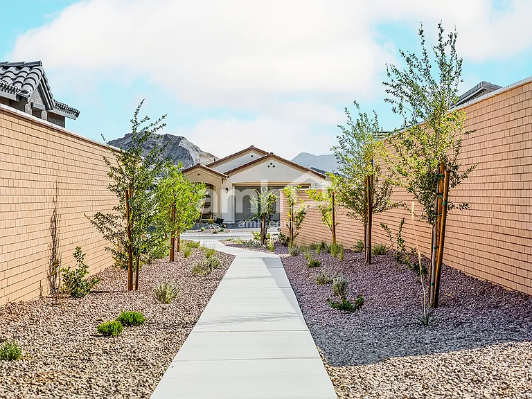 870 English Primrose St — Photo 22