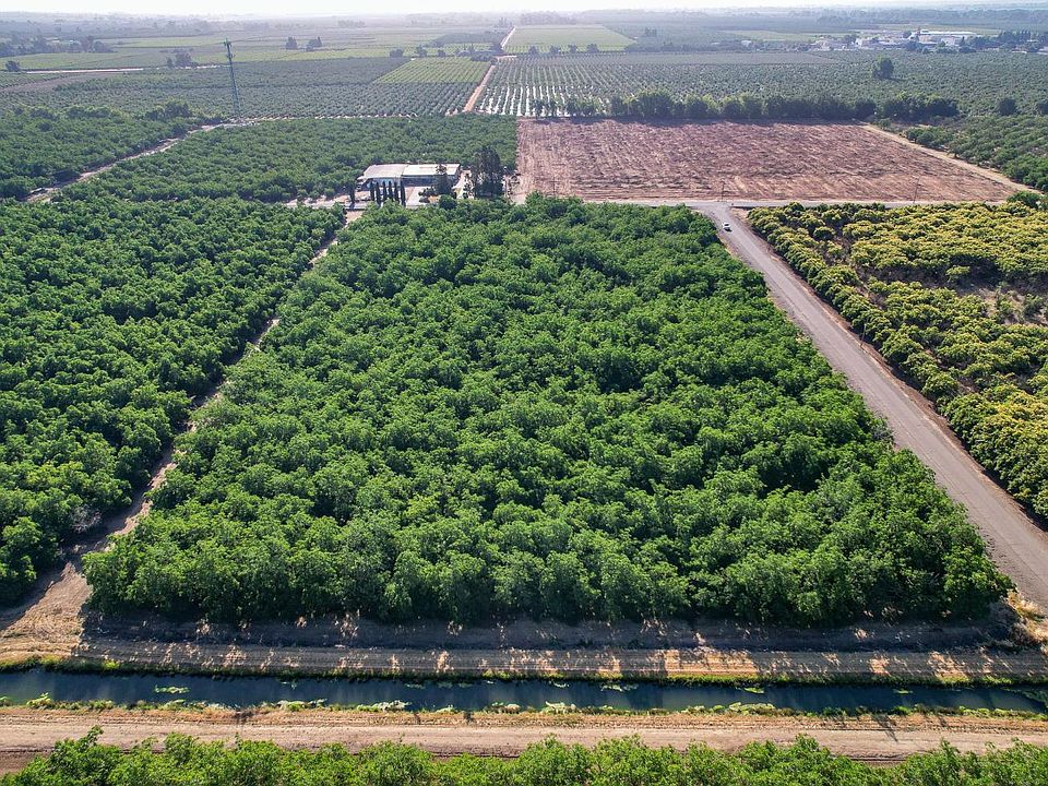 2nd image of 6400 Williston Rd