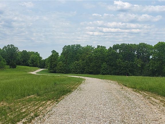 5th image of 28155 Circle D Farm Ln Tract 2