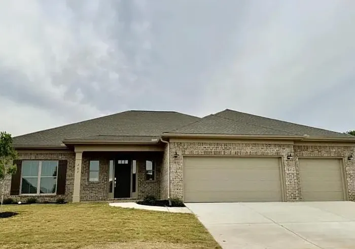207 John Clift Cir