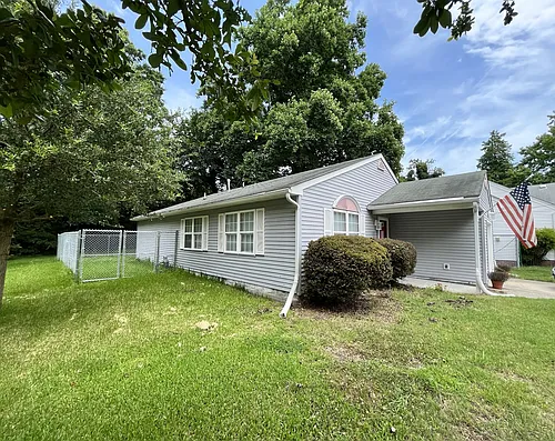 9251 Hickory St Photo 1