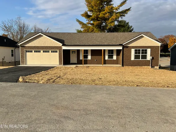 97 Sky View Meadow Dr, Crossville, TN 38555