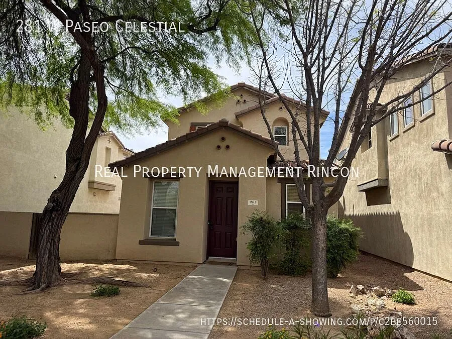 Welcome home to this 3-bedroom 2.5 Bath in Rancho Sahuarita! — Photo 4