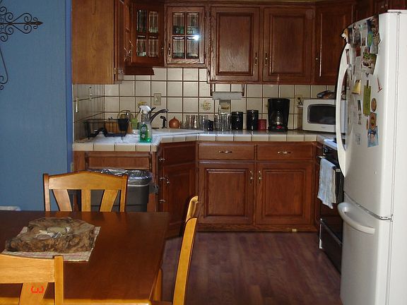 2nd image of 16697 Cedar Heights Dr