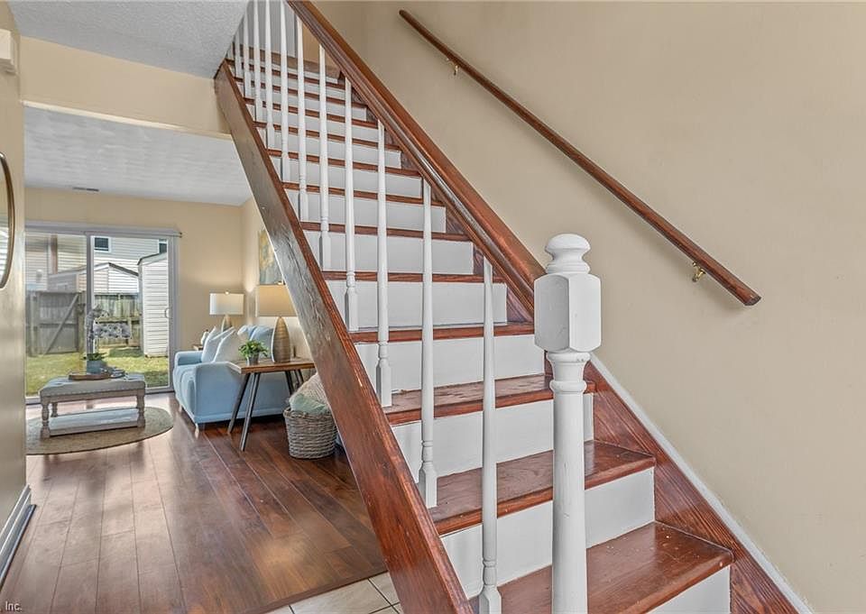 3707 Sylvan Ln, Virginia Beach, VA 23453 MLS 10486369 Zillow