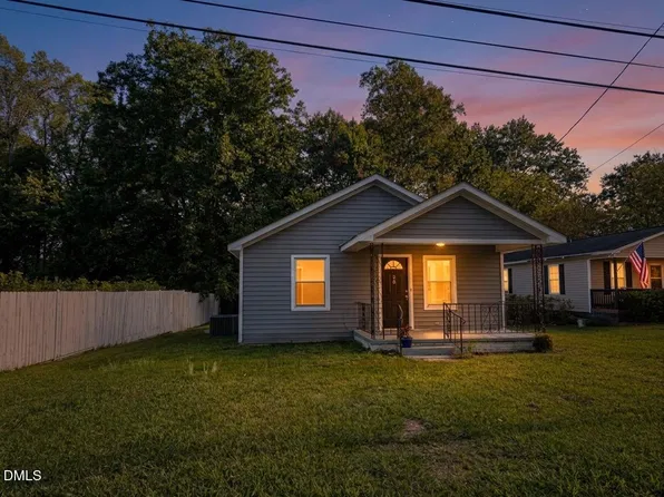 20 W Edgerton St, Smithfield, NC 27577