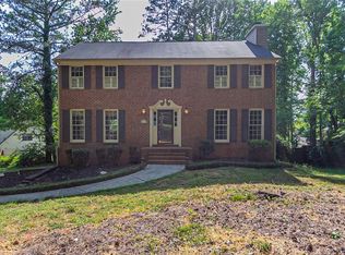 1677 Red Fox Run SW, Lilburn, GA 30047